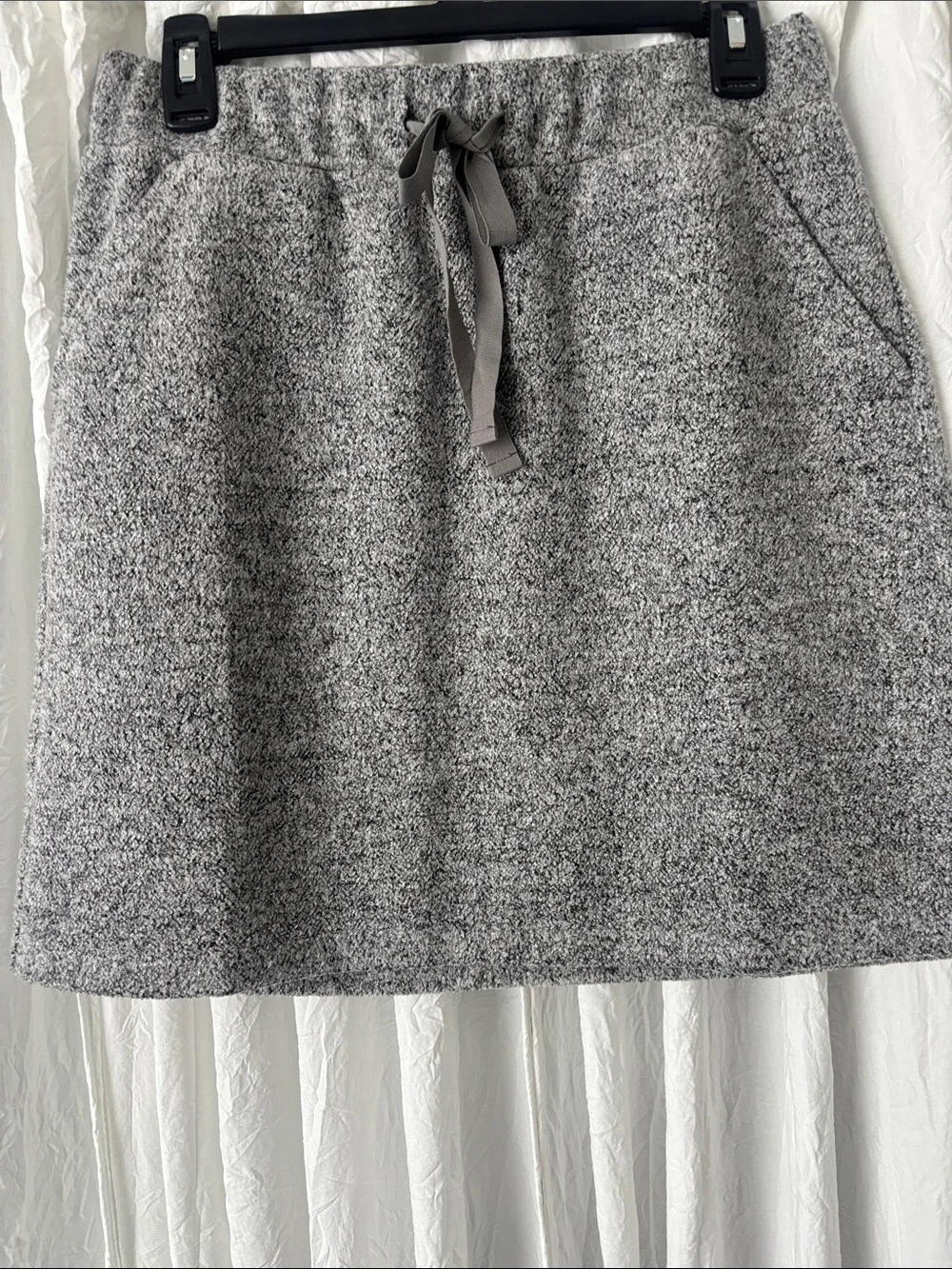 LOFT Gray Marled Knit Drawstring Mini Skirt